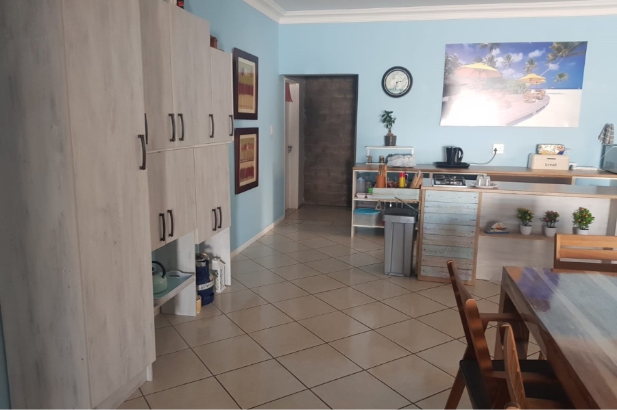 To Let 1 Bedroom Property for Rent in Country Club Western Cape